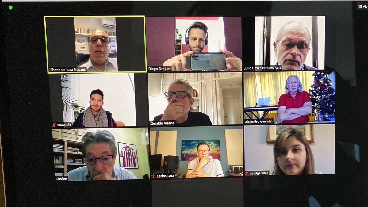 AGADU_UY's tweet photo. [Ahora] @AGADU_UY participa de la Asamblea General Estatutaria del #ALCAM 
Nos representa @DiegoDrexler secretario general de AGADU y secretario del ALCAM, alianza que forma parte del @CIAMCreators (@CISACNews )
La Asamblea se desarrolla a través de la plataforma #Zoom 💻 https://t.co/4wiOiOdElV