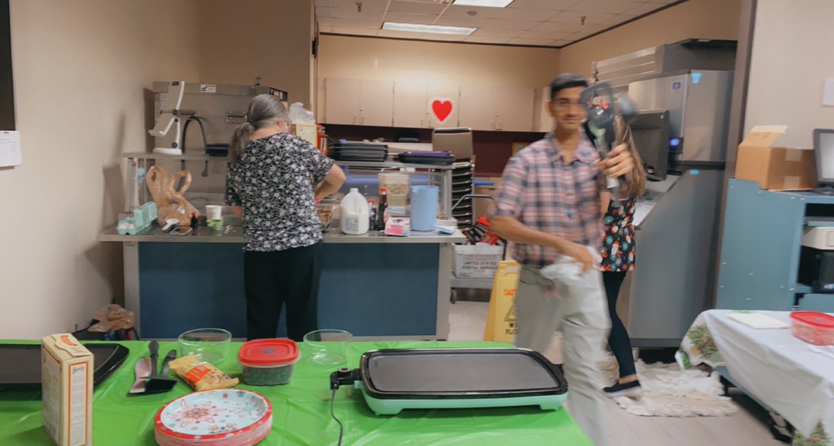 FBISDLeaderExp's tweet photo. @teachwilliams, @pgoodman529, @DrYoYoung, @HollyDurham70, @MyCampusGoals and the Organizational Transformation leadership team is serving homemade holiday pancakes for division this morning, following a month of holiday cheer! @FortBendISD #servantleadership #culturebuilders https://t.co/HkGzsCMM5X