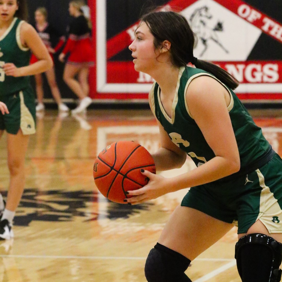 Lydia's Return, Part II

It’s been a topsy-turvy few weeks for Mann. The Alma junior missed all but parts of one game in 2020-21 with a knee injury.

Kevin Taylor
Alma Schools

ow.ly/xsyZ50HcgS9