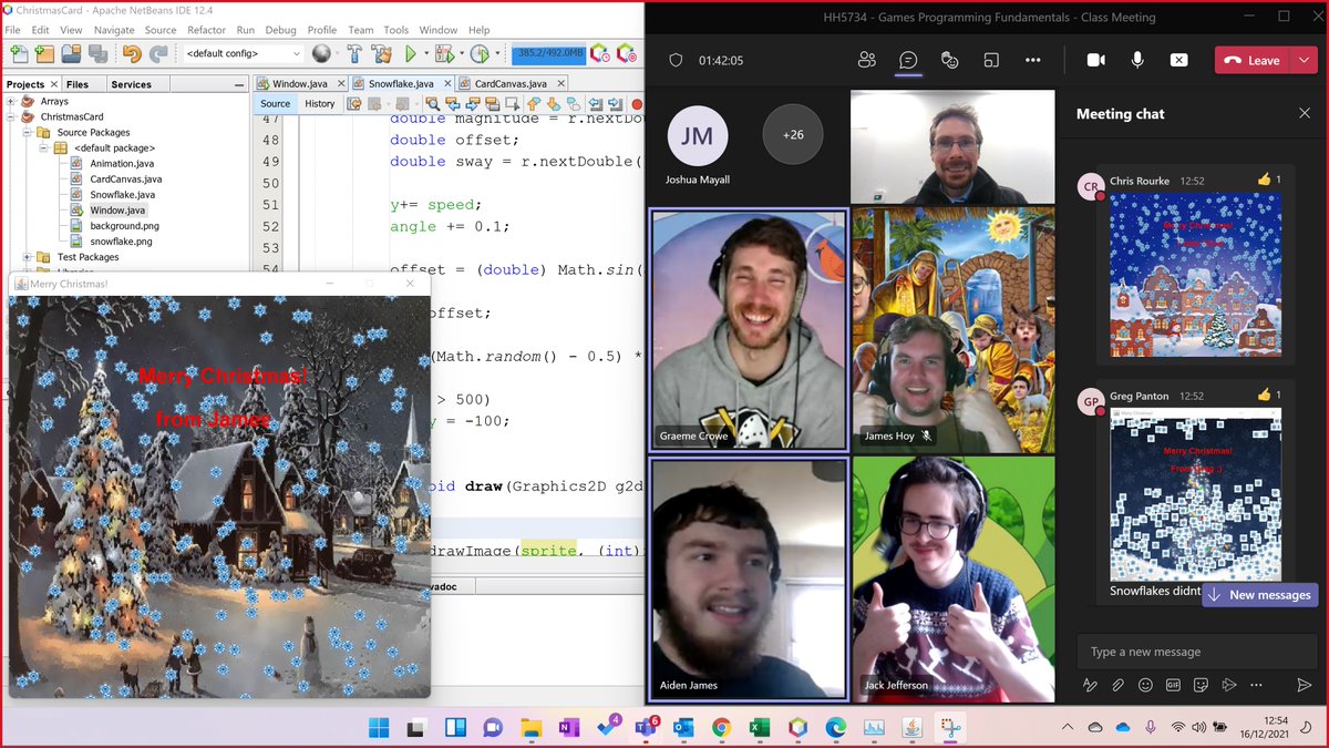 DA_Computing's tweet image. HNC Games were creating Graphical Christmas Cards using Java with some nice falling snow! Some nice festive scenes #merrycodemas