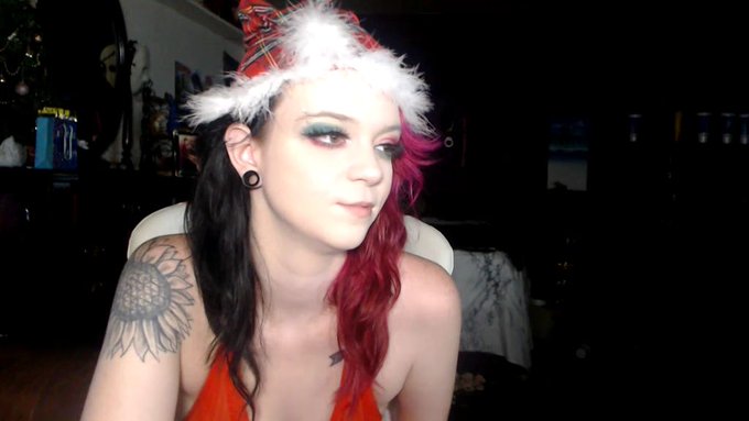 I'm online @MyFreeCams! #onmfc #mfc #mfcmodel https://t.co/AR80NEPvpm  Come  see if you can make me squirt<a class="tags" href="/tag/myfreecams">@myfreecams</a><a href="/tag/onmfc"class="tags">#onmfc</a><a href="/tag/mfc"class="tags">#mfc</a><a href="/tag/mfcmodel"class="tags">#mfcmodel</a>