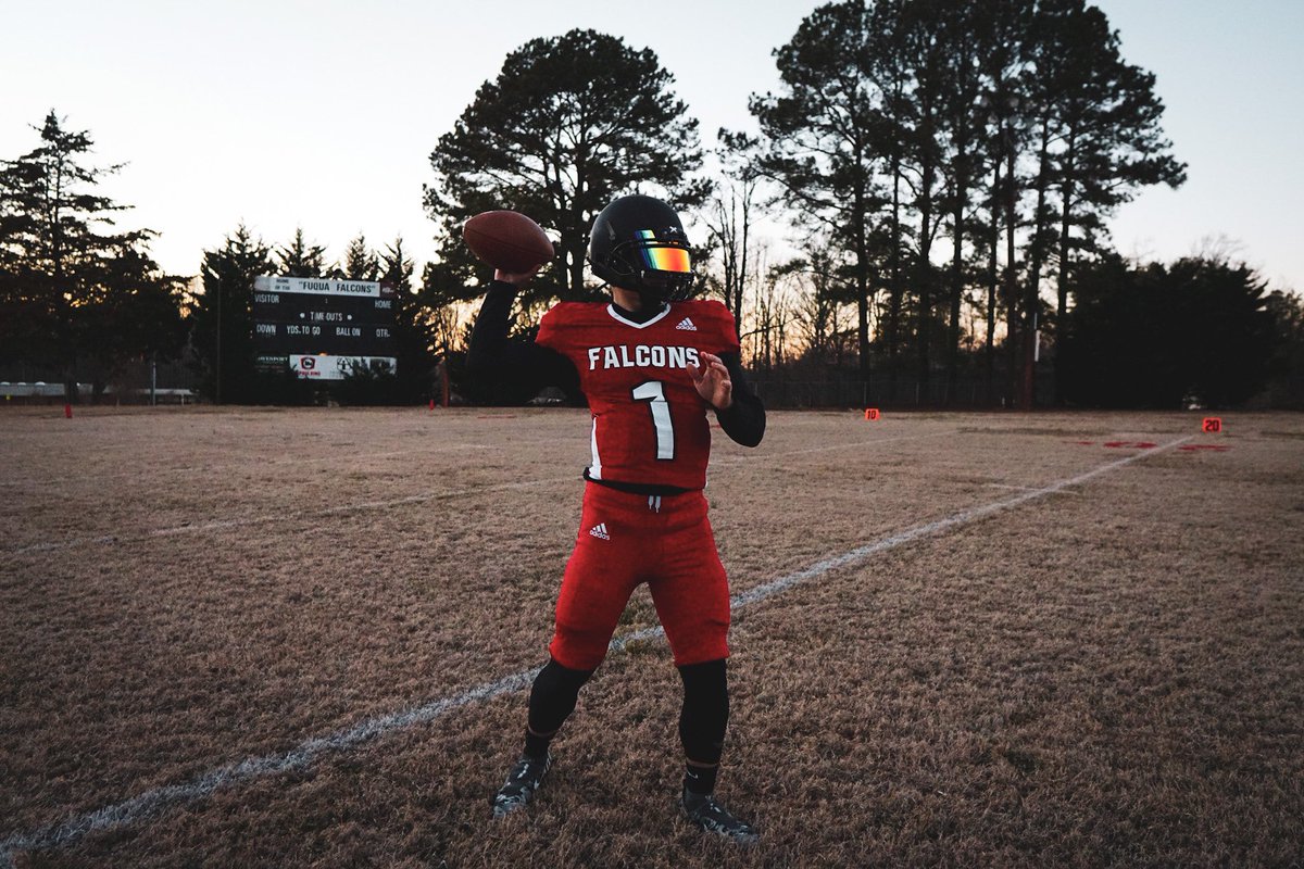 CoachNGue's tweet photo. ‼️HUGE SHOUTOUT TO @Natereeed1 FOR 2nd TEAM ALL STATE QB AND DB ‼️ @BdMan0046 https://t.co/5Pa04DdQ3y