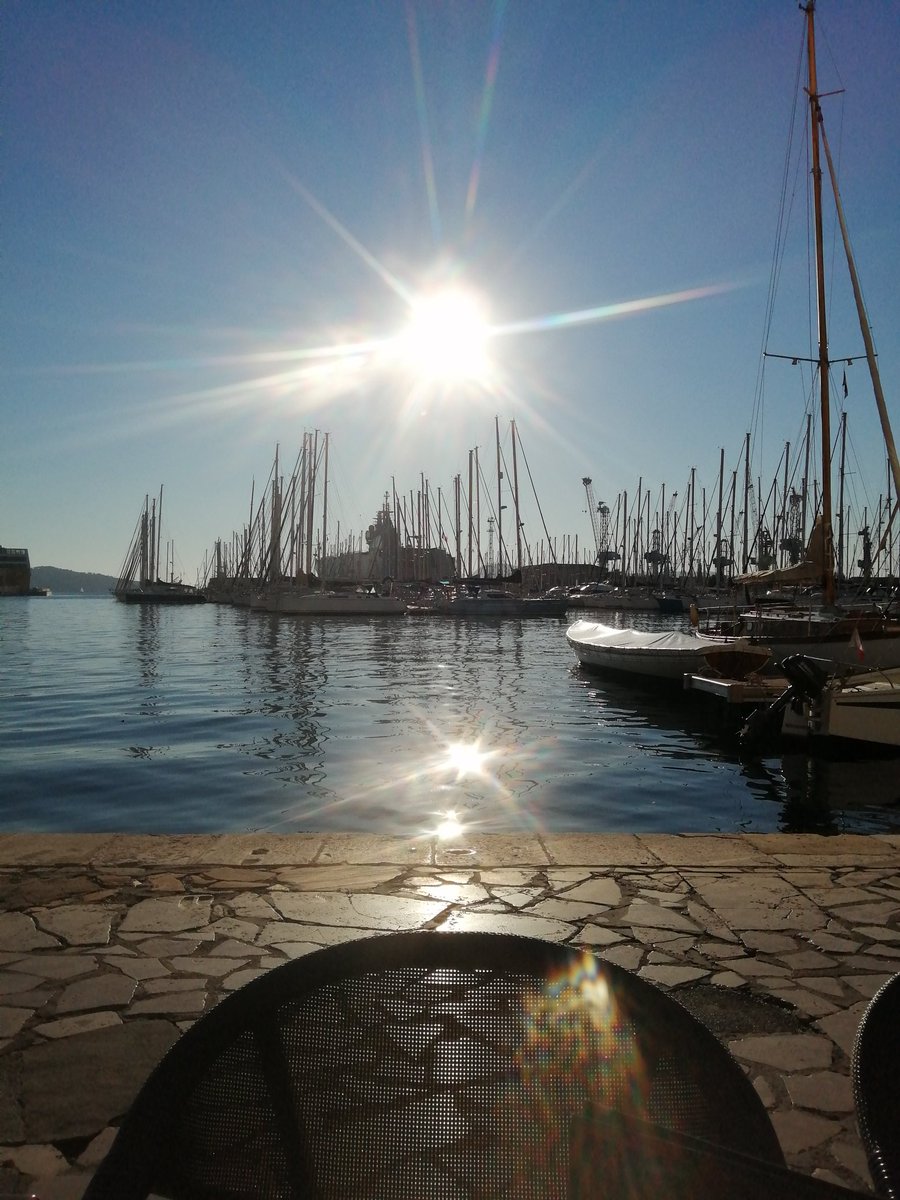 AlphO879's tweet photo. #jeudiphoto #Toulon #Var83 https://t.co/mOLVGv28Dd