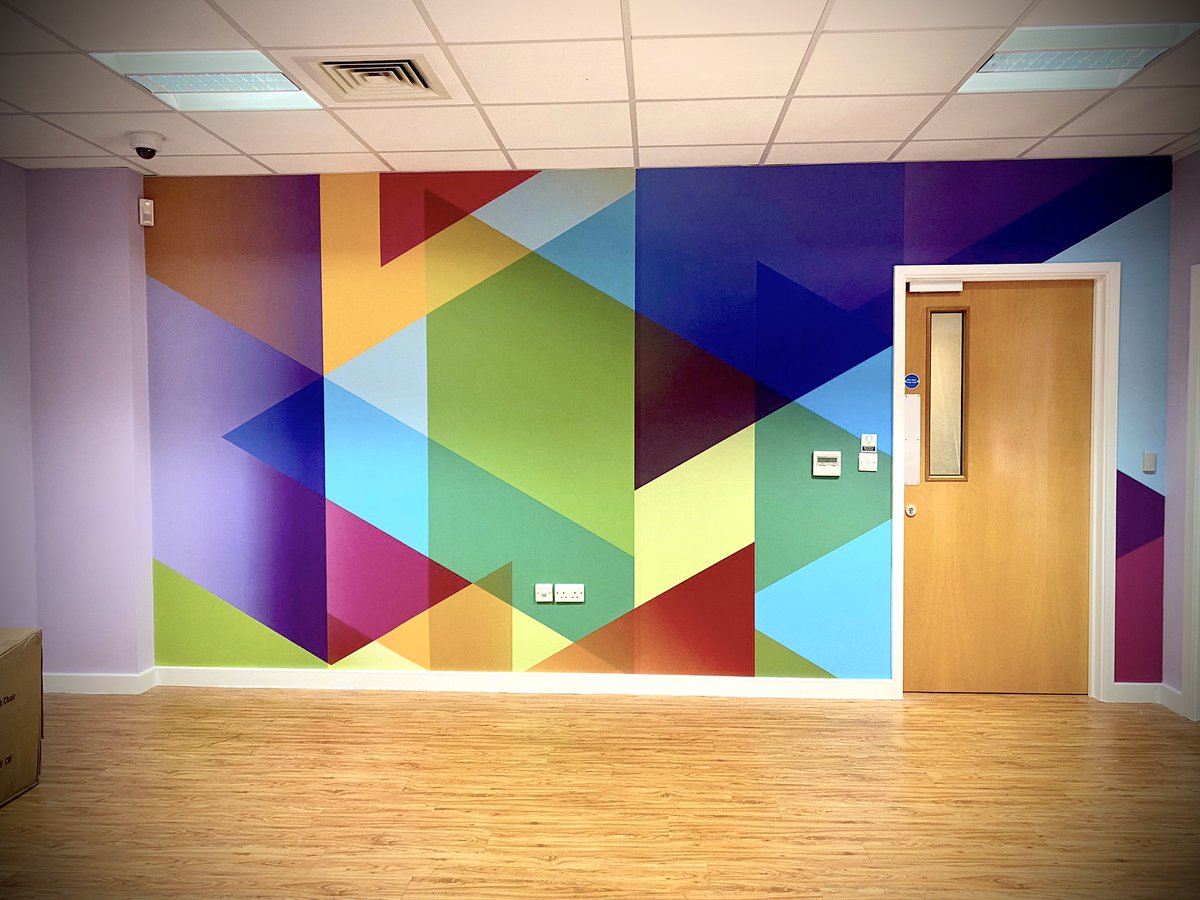 Allen_Signs's tweet photo. Who is loving the new @YMCALincs branding at The Showroom.

We love this new look to some staff areas in the building and we were delighted when asked to supply and fit these wallpaper vinyls…

These bright colours just put a smile on your face 😁

#signage #teamallensigns https://t.co/0wFuhq70XD