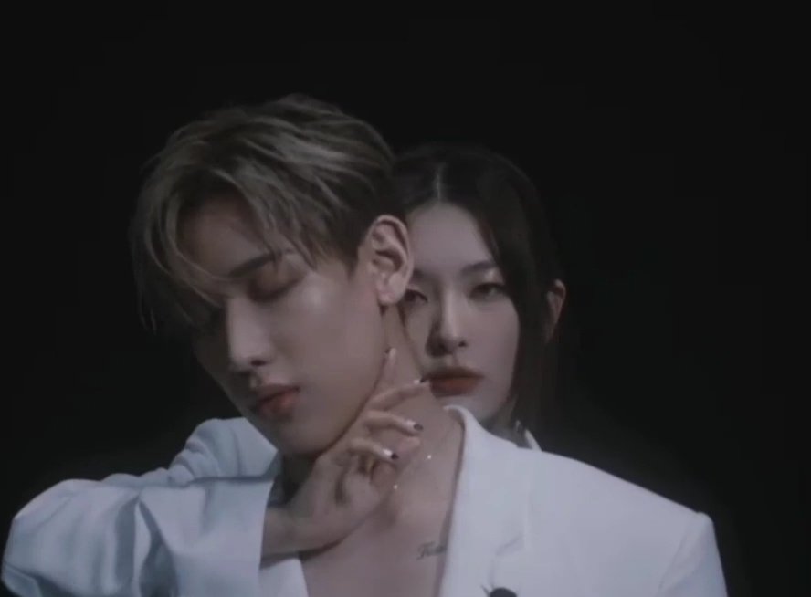 FGvO00xVkAcawB2?format=jpg&name=900x900