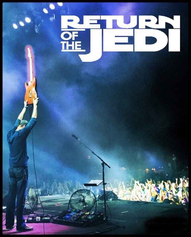 Happy birthday to the fire, the brimstone, the motor cross -  Jake Cinninger!     