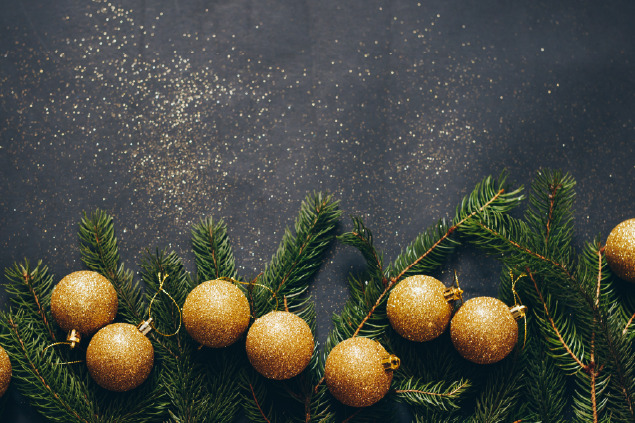 Ja het is weer zover. De donkere dagen voor kerst staan voor de deur. Ben jij al klaar voor de feestdagen? In dit blog geef ik je wat handige tips om de decembermaand goed en gezellig door te komen. Veel leesplezier!  🎄🎁🎅 bit.ly/3GPHQd2