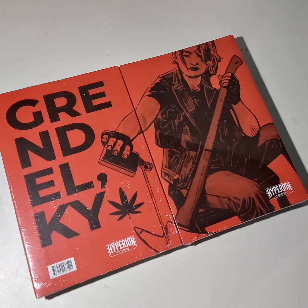 paloma_nn_diniz's tweet photo. Olha só quem chegou pra o Natal?
As edições de Usagi Yojimbo vol.1 e Grendel, Kentucky!
Estas já tem dono. 
HQs da Hyperion Comics em João Pessoa-PB serão exclusivamente vendidas apenas COMIGO.
😘👍
Todo o catálogo e informações neste link:
https://t.co/1BT73AshtH
#hyperioncomics https://t.co/PmSX53vEiZ