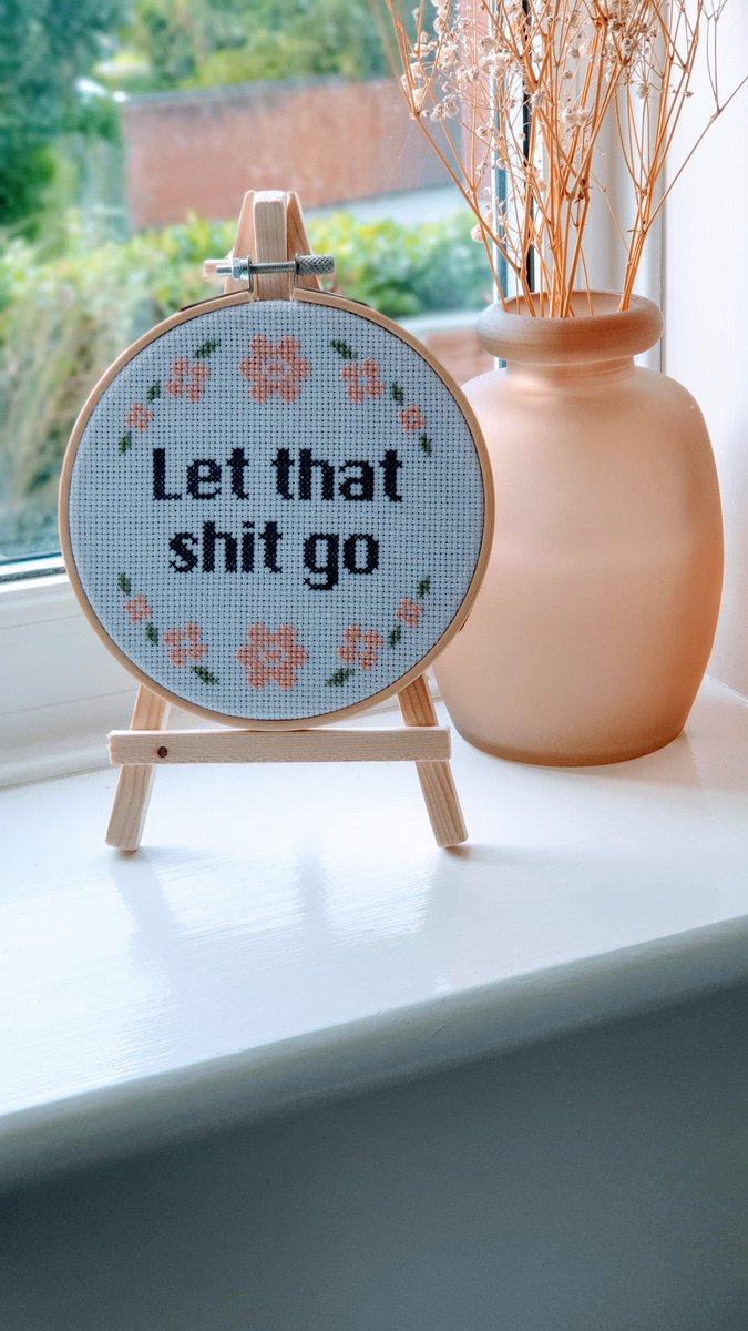 gibble_s's tweet photo. Can be posted ASAP if looking for something to make them giggle 🤣
https://t.co/yJYWJXQpj7
#Christmas2021 #MHHSBD
#bathroom #CraftBizParty https://t.co/2UpCSUwPU3