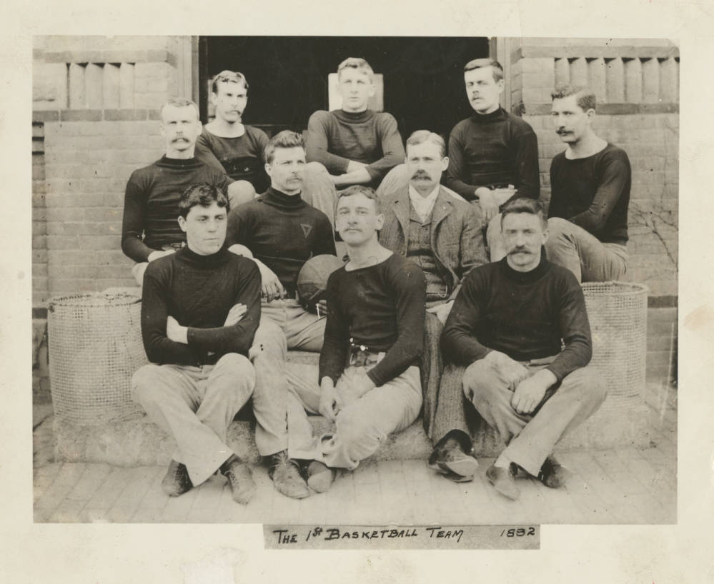 SpfldCollege's tweet photo. In 1891, #SpringfieldCollege (then #YMCA Training School) instructor and graduate student James Naismith was assigned to keep a restless gymnasium class of students busy and indoors during a cold winter. 

On December 21, 1891, Basketball was born. 

🏀 https://t.co/YJMjcK9SkW https://t.co/nUbnr3h0AQ