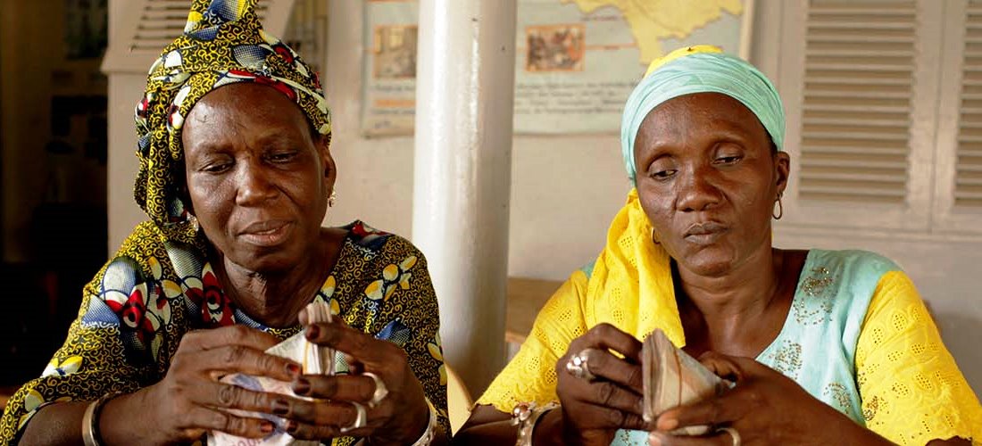 hivos's tweet image. Global #climatefunds can distribute money more justly &amp;amp; equitably if they implement lessons learned by Voices for #JustClimateAction on #localfinancing mechanisms and allow for local participation &amp;amp; decision-making at grassroots levels! 👇
hivos.org/opinion/making… #ClimateJustice