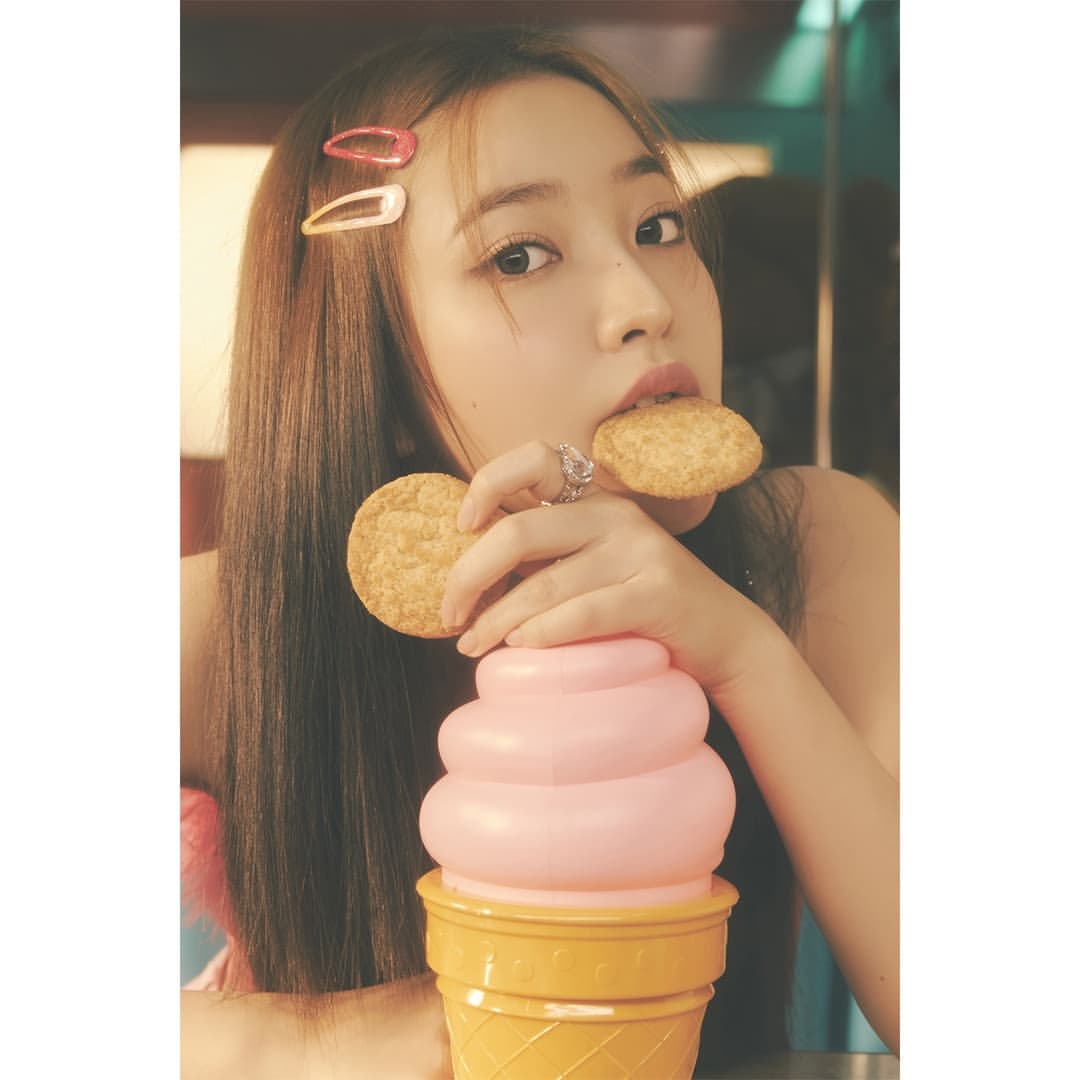 YRfiles's tweet image. KIM YERIM

#YERI #김예림 #RedVelvet #RV_Express @RVsmtown
