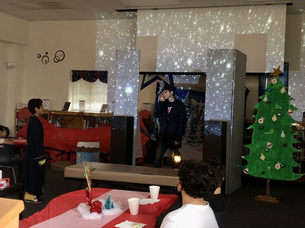 TheMrsEckert's tweet photo. Super amazing job! Great day to start the day with the Polar Express. Proud teacher! ๐๐
๐ผ๐คถ๐ป @pereztheatre #neffinspired https://t.co/JQ6LBvoCHt