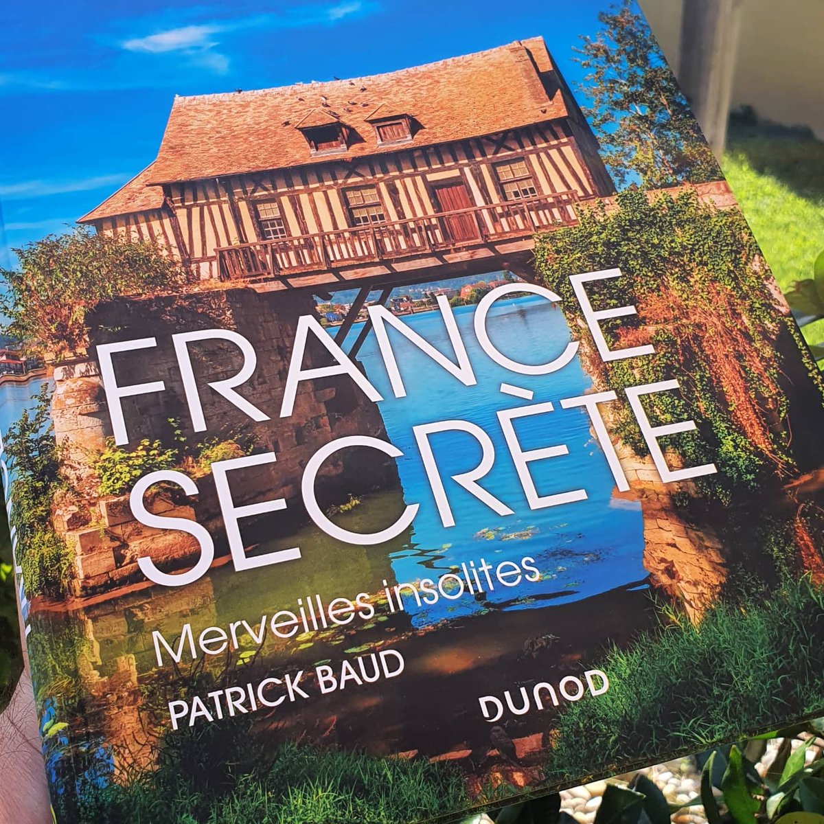 Vendredi de 10h à 11h je serai dans l'émission Grand Bien Vous Fasse sur <a href="/franceinter/">France Inter</a> pour parler de France Secrète ! A demain !