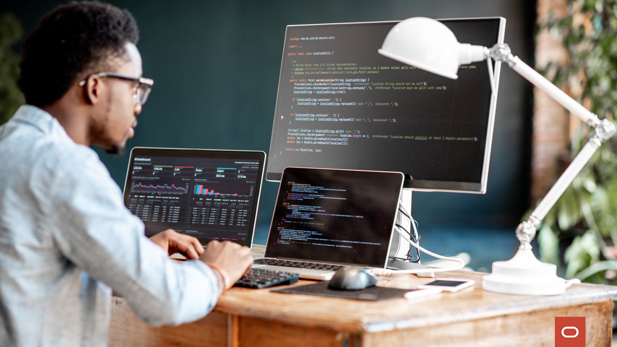 OraclePL's tweet image. Dzięki dostępności funkcji ciągłej integracji w usługach OCI DevOps, deweloperzy mogą wprowadzić swój kod źródłowy do repozytorium #DevOps, zbudować aplikację i przeprowadzić wdrożenie na platformie #OCI. Czytaj więcej na Blogu Oracle CEE: social.ora.cl/6015Jacut