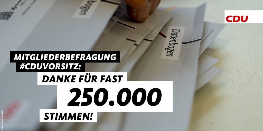 CDU's tweet photo. Wer übernimmt den #CDUVorsitz? @HBraun, @_FriedrichMerz oder @n_roettgen? Wir haben ein erstes Ergebnis: Fast eine Viertelmillion haben bei der #Mitgliederbefragung mitgemacht, knapp zwei Drittel aller @CDU-Mitglieder. Danke für diese starke Beteiligung! Ergebnis? Morgen 14 Uhr! https://t.co/OZ4ZXALFK2