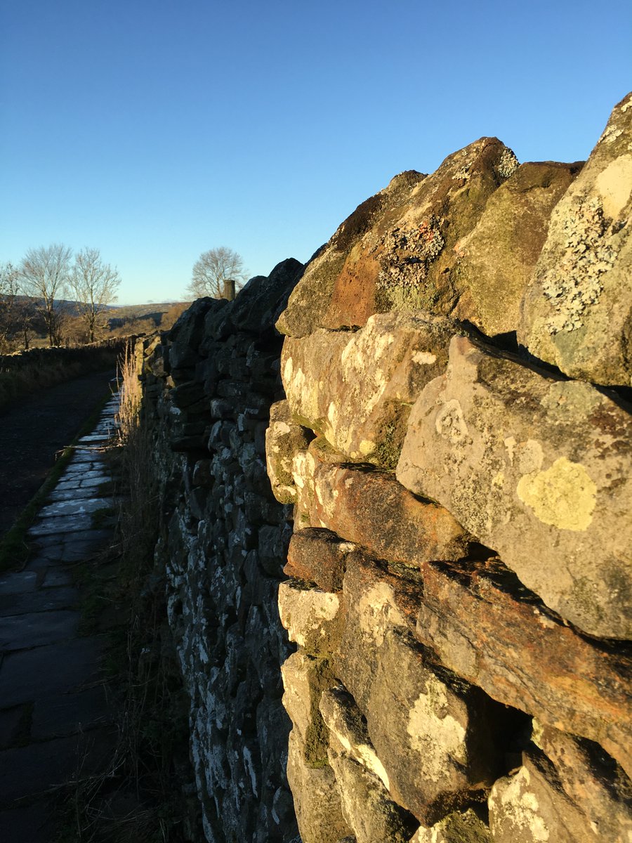 Beam_ArtsUK's tweet photo. Stunningly bright December sun and blue skies in #Swaledale this morning #sitevisit #projectplans https://t.co/JdXSBiXrGe