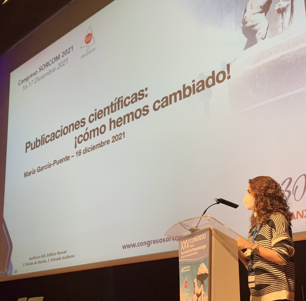 Comienza la conferencia inaugural a cargo de <a href="/bibliovirtual/">María bibliovirtual</a> #SORCOM2021