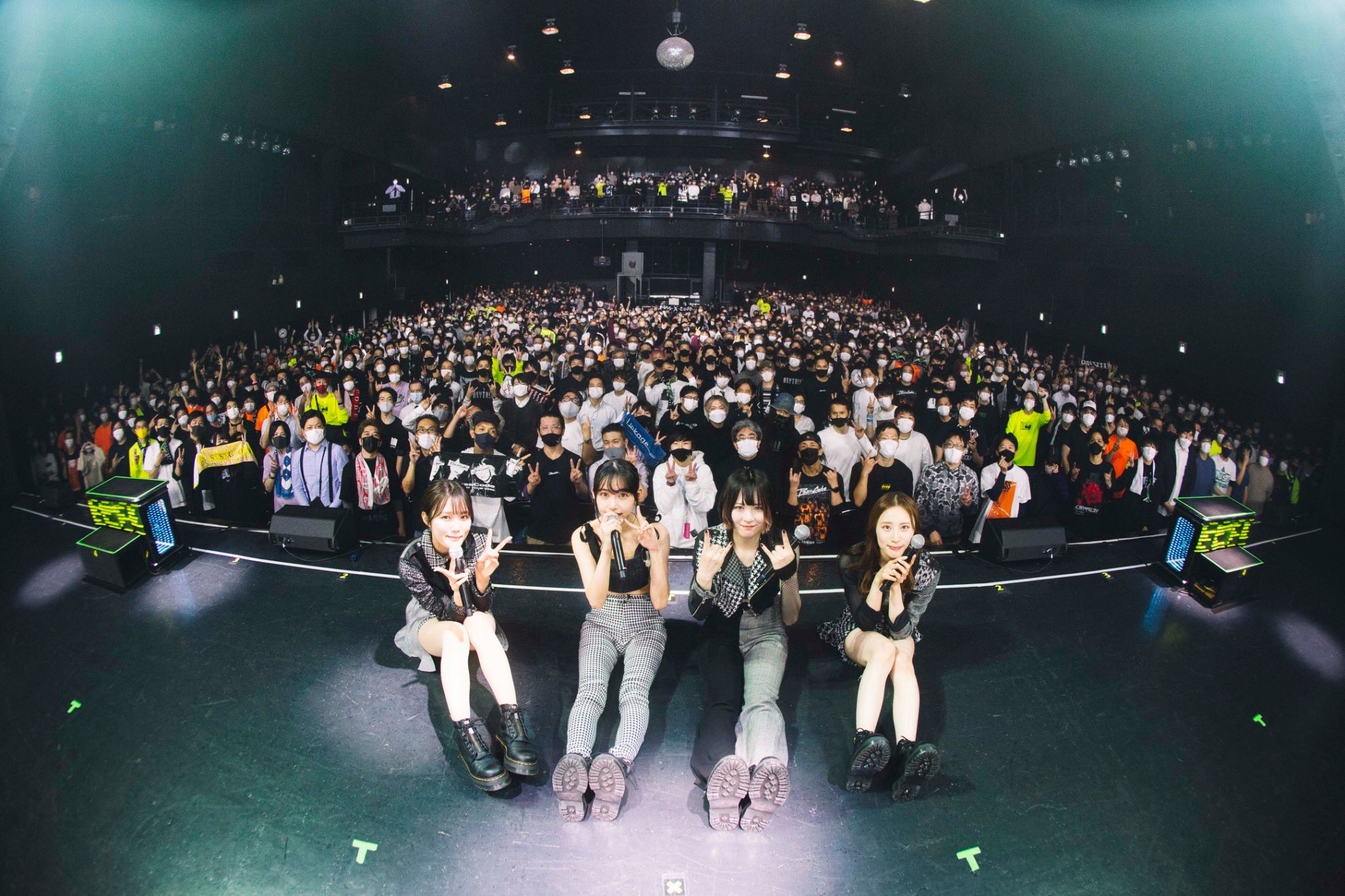 FGvV4BSVUAcjuYV?format=jpg&name=large