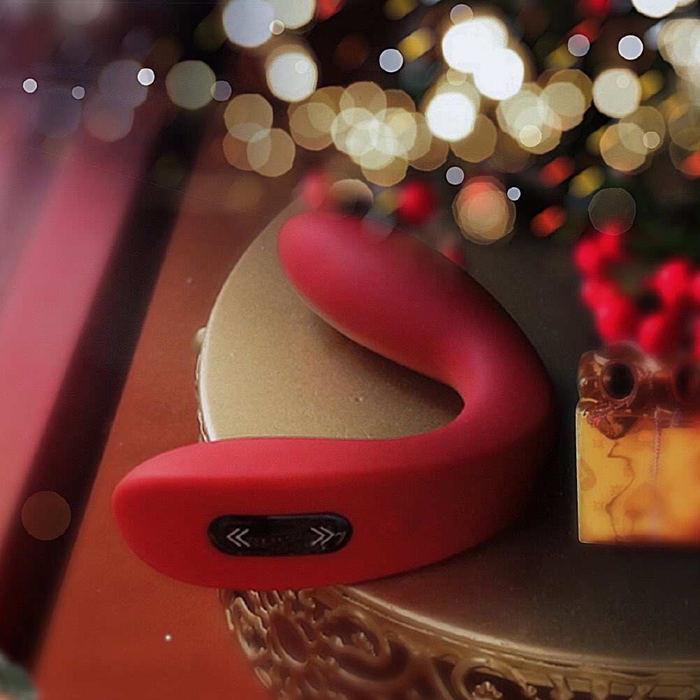 viotec_usa's tweet photo. On the third day of Christmas,
my true love gave to me
three motors running,
two zones of stimulation,
in one toy: Hercules https://t.co/a3nwXnRM3Y