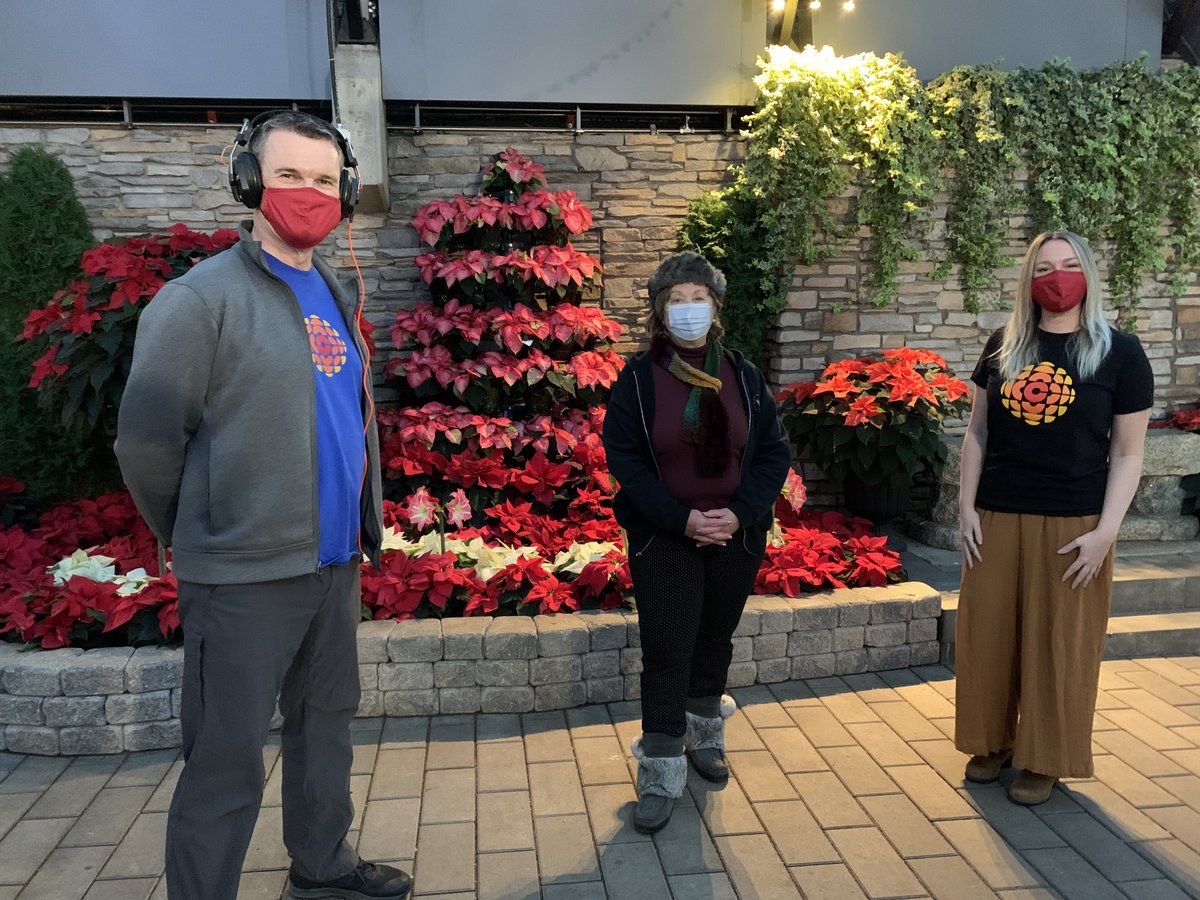 EdmAMCBC's tweet photo. “We do our work can by can, dollar by dollar,” says @yegfoodbank’s Marjorie Bencz. Every donation, big or small, makes a difference.
Thanks for joining us for today's special Make the Season Kind broadcast from @yegmuttart.
Stay kind #YEG!
https://t.co/ZGUFjnt2hW
#MakeYEGKind https://t.co/PKxhCvfNpj