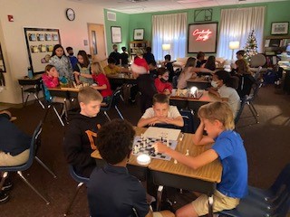 Mrs. McIvor's @CambridgeInt  Academy classes participated in a 32 person, single-elimination in class chess tournament.  There were even brackets! #ocpschess @OCPSinnovation