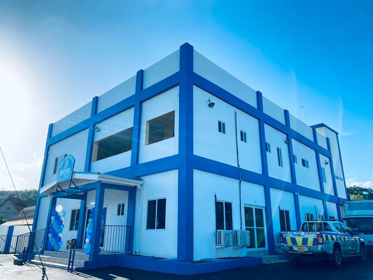 JamaicaConstab's tweet photo. Happening now: Ceremonial Opening for the Buff Bay Police Station in Portland.
This new fit-for-purpose station is part of the @mnsgovjm #ProjectRoc. The new location features a ramp for the disabled, a server room, interview rooms, barrack rooms and much more. https://t.co/2haZpjo6pY