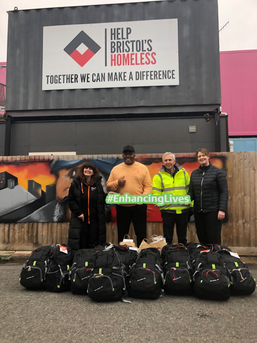 Myrtle8484Lisa's tweet photo. #BAMConstruct EQ site together with their supply chain #ShireIntegratedSystems #Optimum #IanWilliamsCarpentry #FoundationDevelopment #Severfieldsnorthernireland delivered rucksacks and goody bags to #helpbristolhomeless for their Christmas rucksack appeal today. #enhancinglives https://t.co/l8zkITCuoD