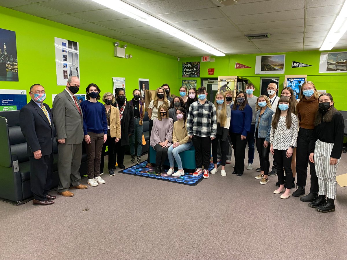 What a great night for students in the Class of 2022.  Annual shadowing experience and BOE recognition for Pitman seniors. #pitmanpantherpride