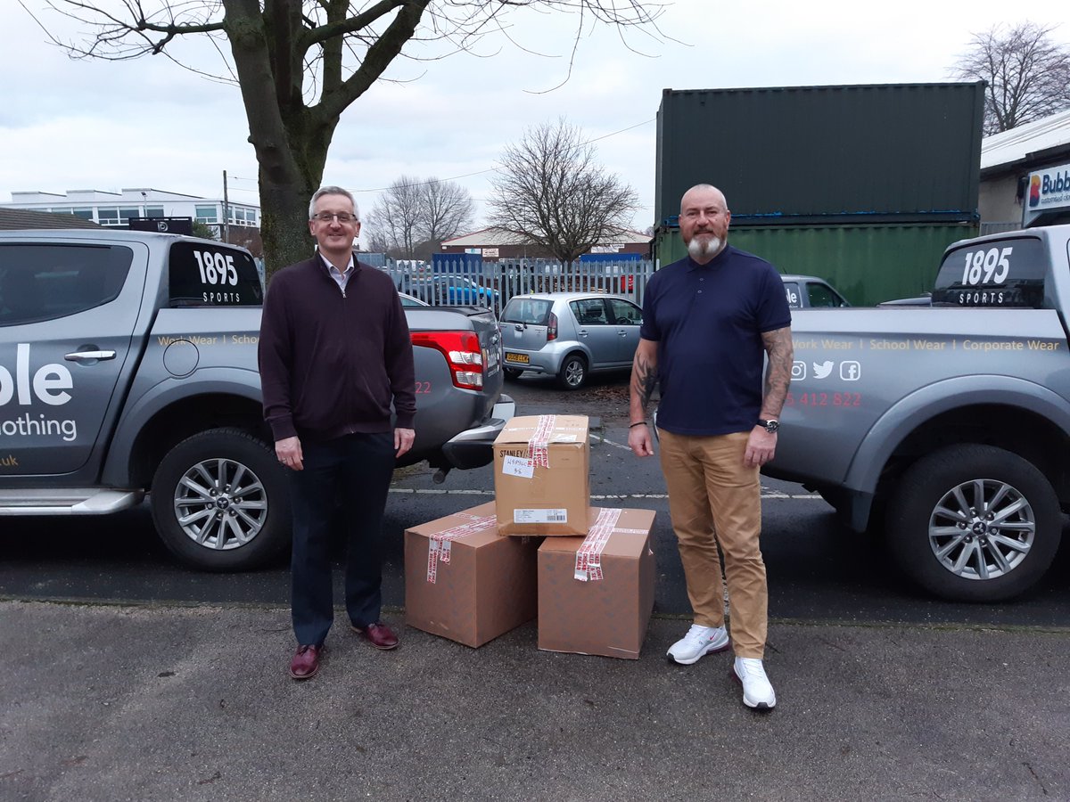 Warrington Youth Club - an OnSide Youth Zone (@wyc_official) on Twitter photo A huge Thank You to John Welch and the team at <a href="/BubbleCustom/">BubbleCustomClothing</a> and <a href="/1895Sports/">1895 Sports π</a> for their incredible donations to our Christmas Hamper appeal! Your kindness and generosity will ensure that our young people and families will enjoy Christmas this year ππβ€οΈ A huge Thank You to John Welch and the team at <a href="/BubbleCustom/">BubbleCustomClothing</a> and <a href="/1895Sports/">1895 Sports π</a> for their incredible donations to our Christmas Hamper appeal! Your kindness and generosity will ensure that our young people and families will enjoy Christmas this year ππβ€οΈ