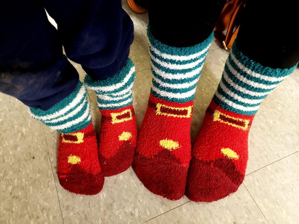 Matching Christmas socks with a kindergarten friend ❤💚 So grateful for the time I get to spend in kinder!