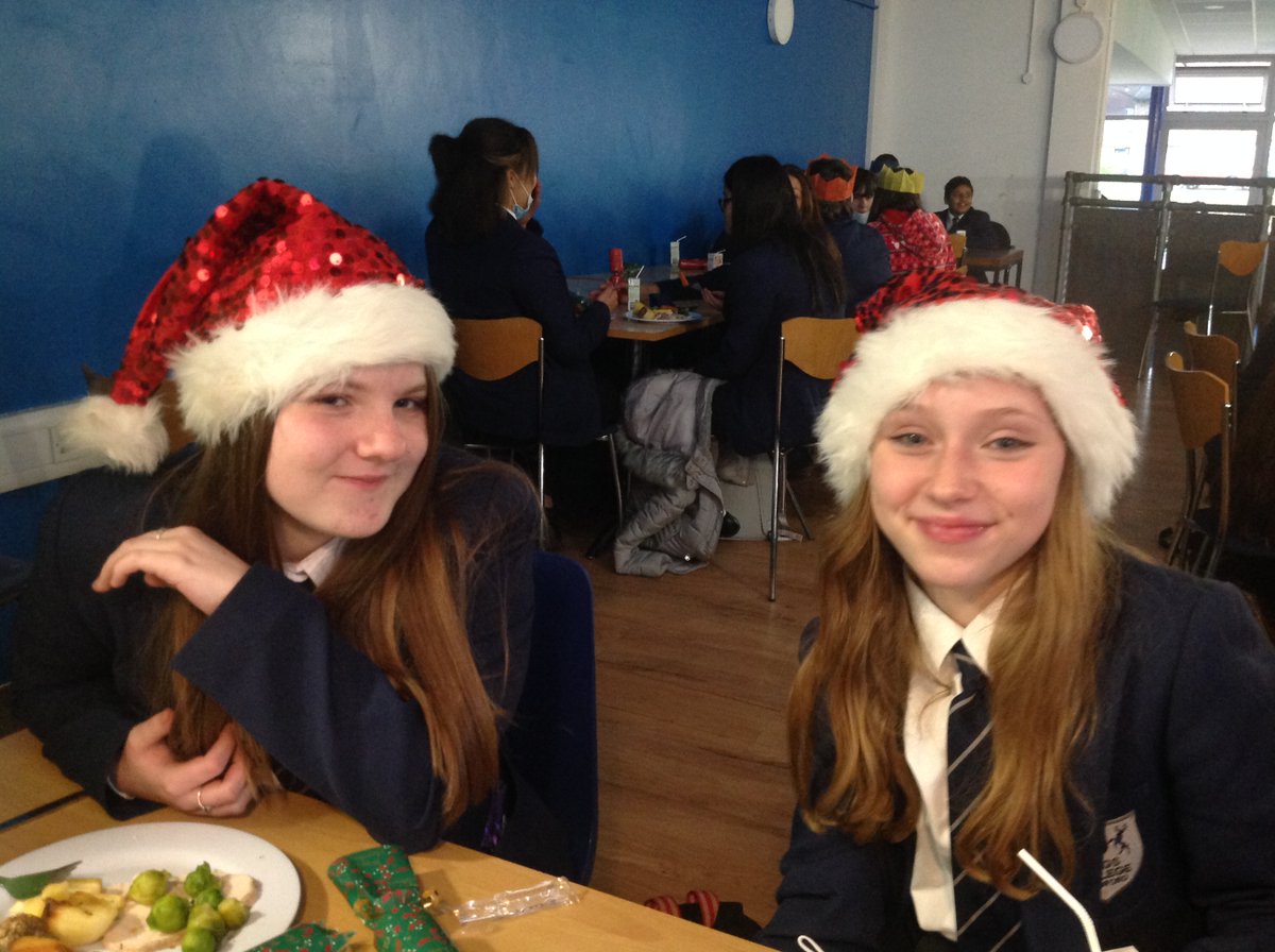 Kings_Guildford's tweet photo. We've enjoyed a fantastic Christmas lunch for all of our students today. They were served by our staff team of 🎅's helpers. Thank you to @SchoolCatering for a tasty spread! https://t.co/oYjPz871lr
