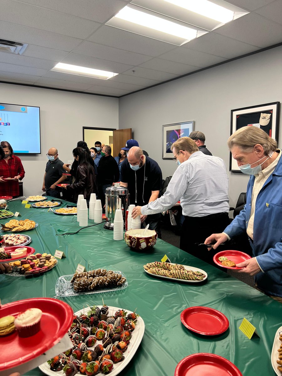 fortsol's tweet photo. Our Texas team sure knows how to throw a holiday party 🎄 🥳
Sweet treats and hot cocoa for all to celebrate December birthdays and work-anniversaries!
#FortressSolutions #Fortsol #happyholidays https://t.co/WmAtR8c3XZ