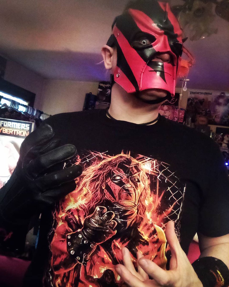 Godlike_Virus's tweet photo. "That's gotta be #Kane!"
- Vince McMahon, 1997 Bad Blood
"Undertaker, you burnt the funeral home to the ground. And along with the funeral home, you killed your parents. You killed your family, Undertaker!"
- Paul Bearer, 1997 #WWERaw
π₯π₯π₯π₯
#BigRedMachine #DevilsFavoriteDemon https://t.co/PgPUIZFzvR