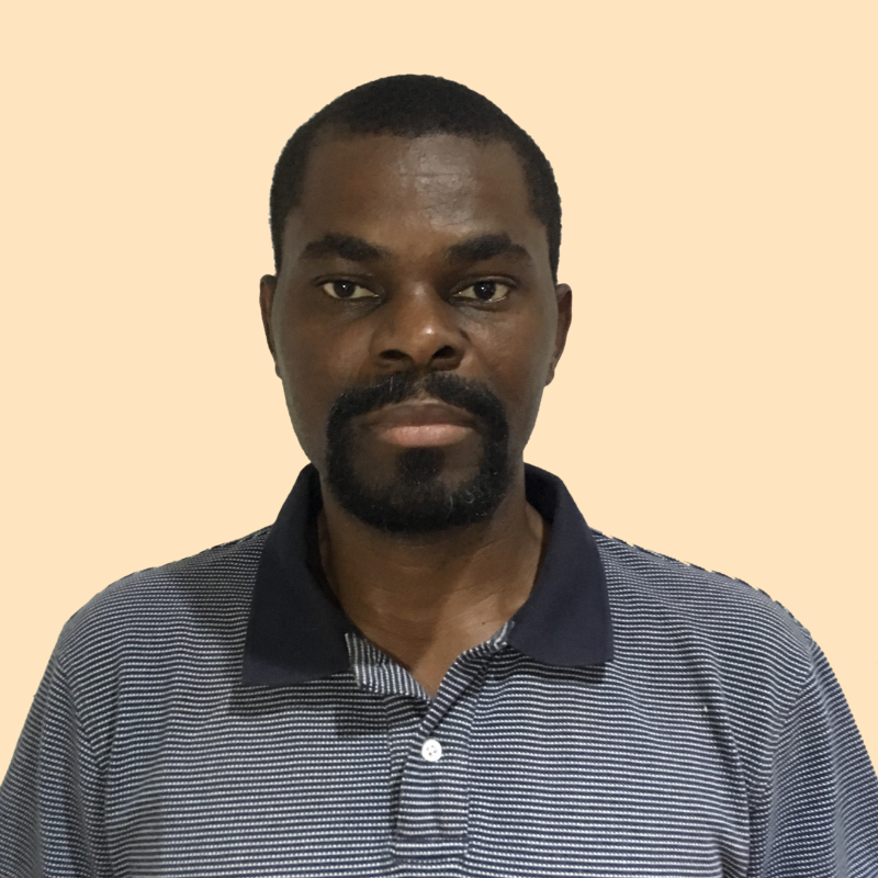 UnivofGh's tweet photo. Dr. Emeka Umejei, Lecturer, Dept. of Communication Studies, at the Sch. of Information and Communication Studies, College of Education, has won an award at the 2021 Science Communications Awards as the author with the most read article. (1/2)

#GoToUniversity
#IntegriProcedamus https://t.co/e0M5buCF1n