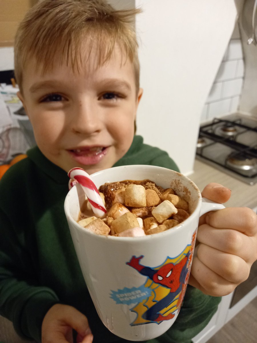 swarrilow82@gmail.com tweet media