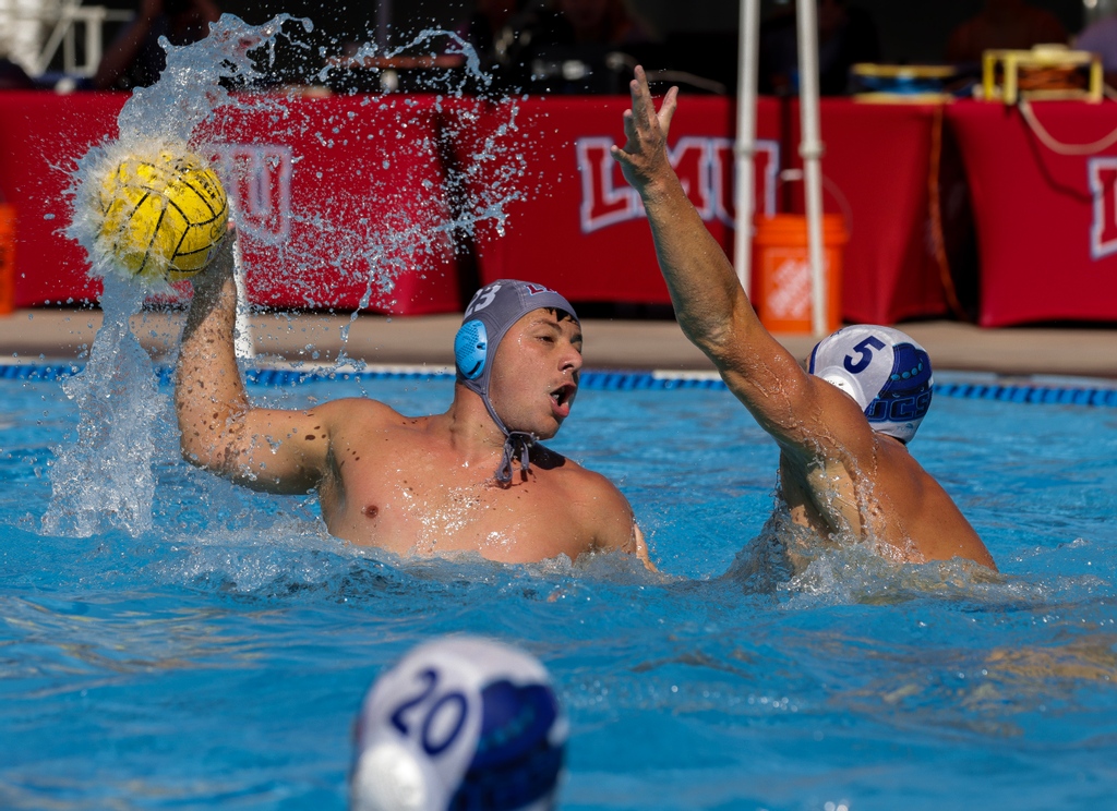 KAP7WaterPolo's tweet photo. Always give it all you got! ๐ช ๐ฏ
#waterpolo #KAP7 #bestballintheworld
๐ธ: @ddbartley https://t.co/kjHk4WfrMB