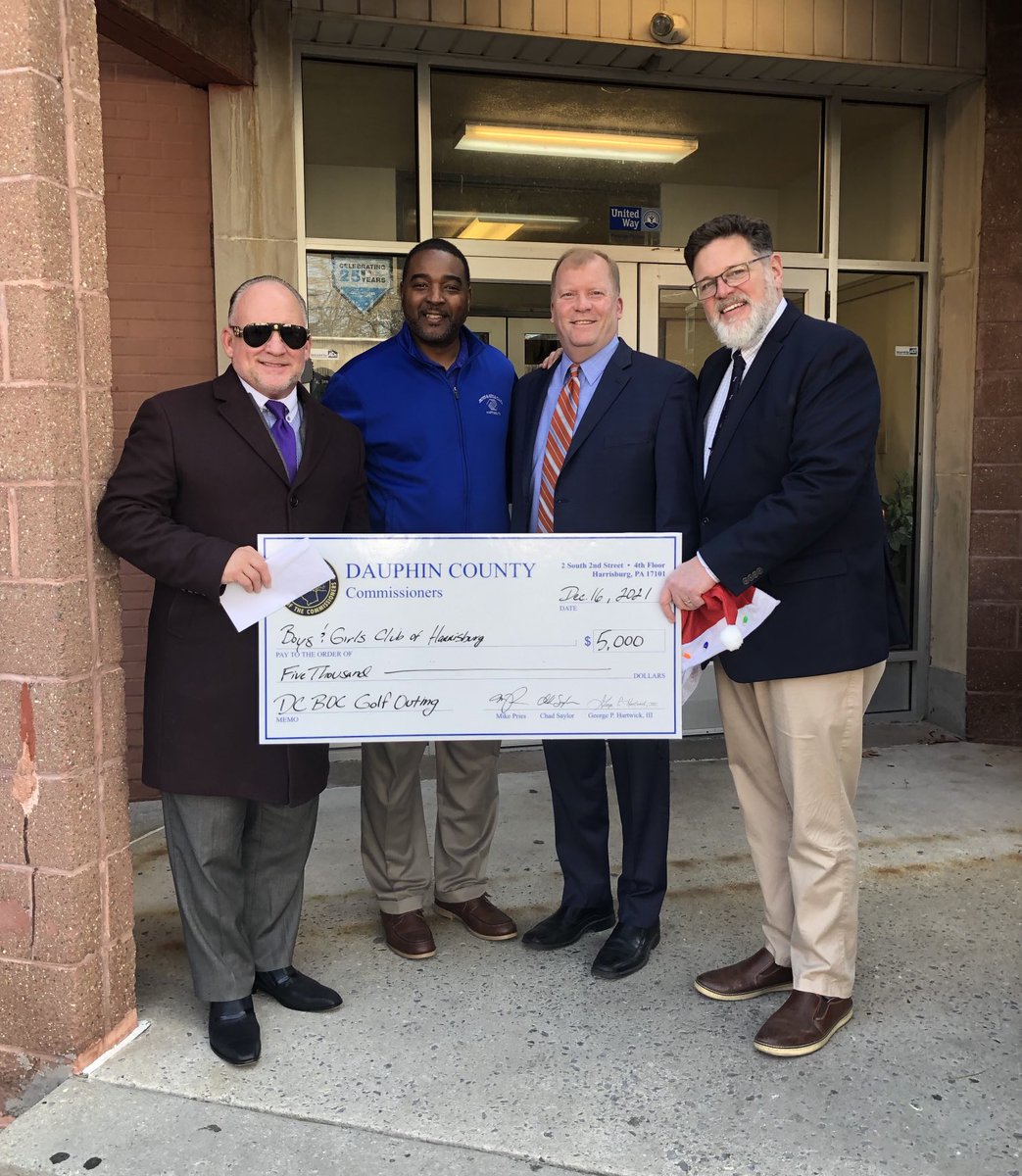 DauphinCounty's tweet photo. We are breaking out the BIG check today for presentations at area nonprofits.
These are proceeds from the commissioners’ annual charity golf outing. https://t.co/xUYDoFfrln