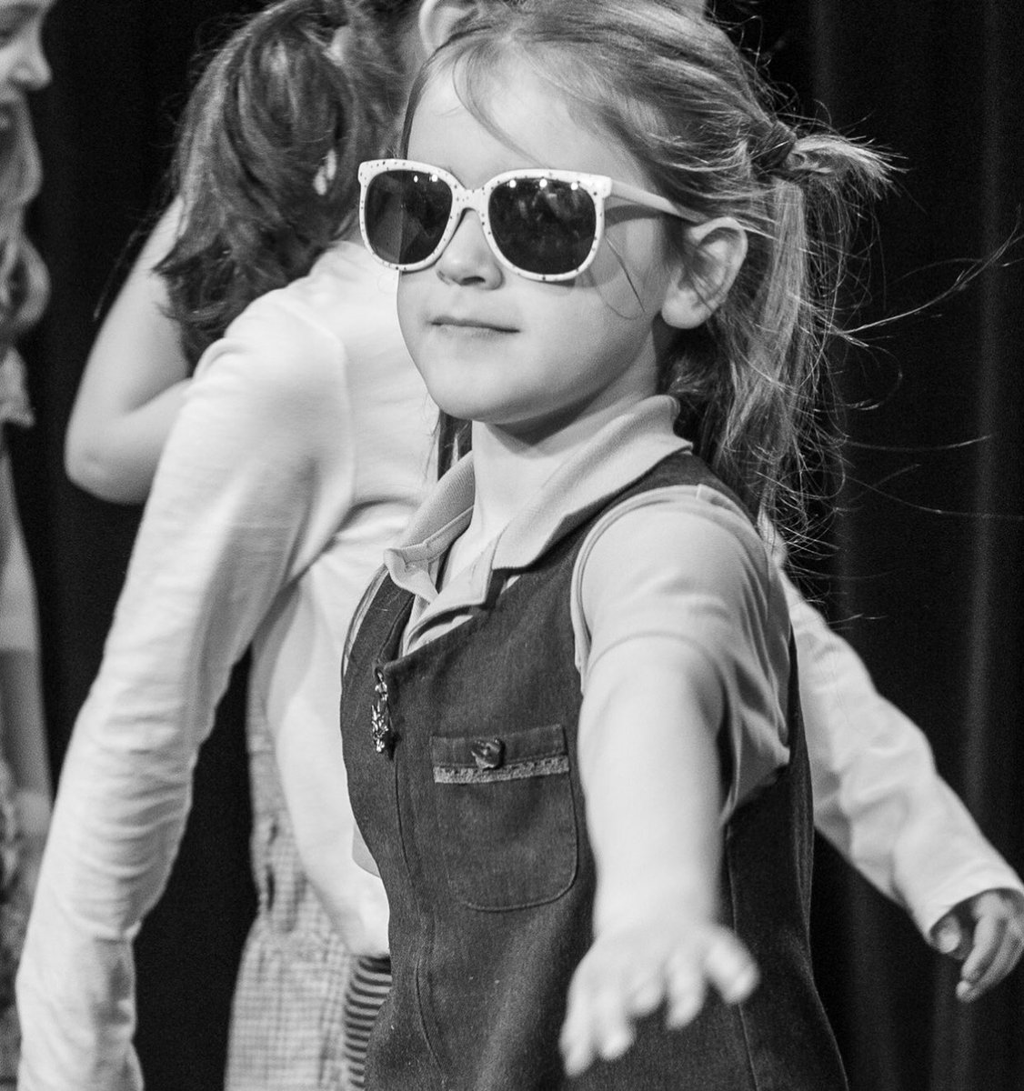 HGtheatre's tweet photo. We just love this photo of one of our fantastic youth theatre members! 😎

HYT is a great place to tell stories, try out new characters &amp; have brilliant fun!✨

We have a few spaces left in the 5-7 HYT group for our Spring term. Register to join today!

👉 https://t.co/FOX2ipNNFq https://t.co/fbgVitJd9k