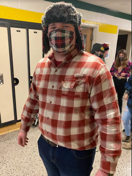 GlencoeDHS's tweet photo. Hey GAELS!  What a GREAT week at GDHS!  Our GAELS have been showing a lot of School Spirit this week! Ugly Holiday Sweater Day, Plaid Day, Hawaiian Day, Holiday Toque Day, &amp; PJ Day tomorrow! Check out some of the pics! @ChristineGiann https://t.co/bdeww0D7nJ