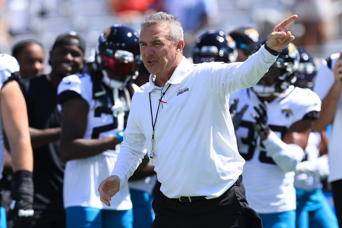 2021 Top 3 Highest Paid Kicker’s in NFL
1) Urban Meyer $9,000,000
2) Justin Tucker $3,500,000
3) Chris Boswell $3,000,000