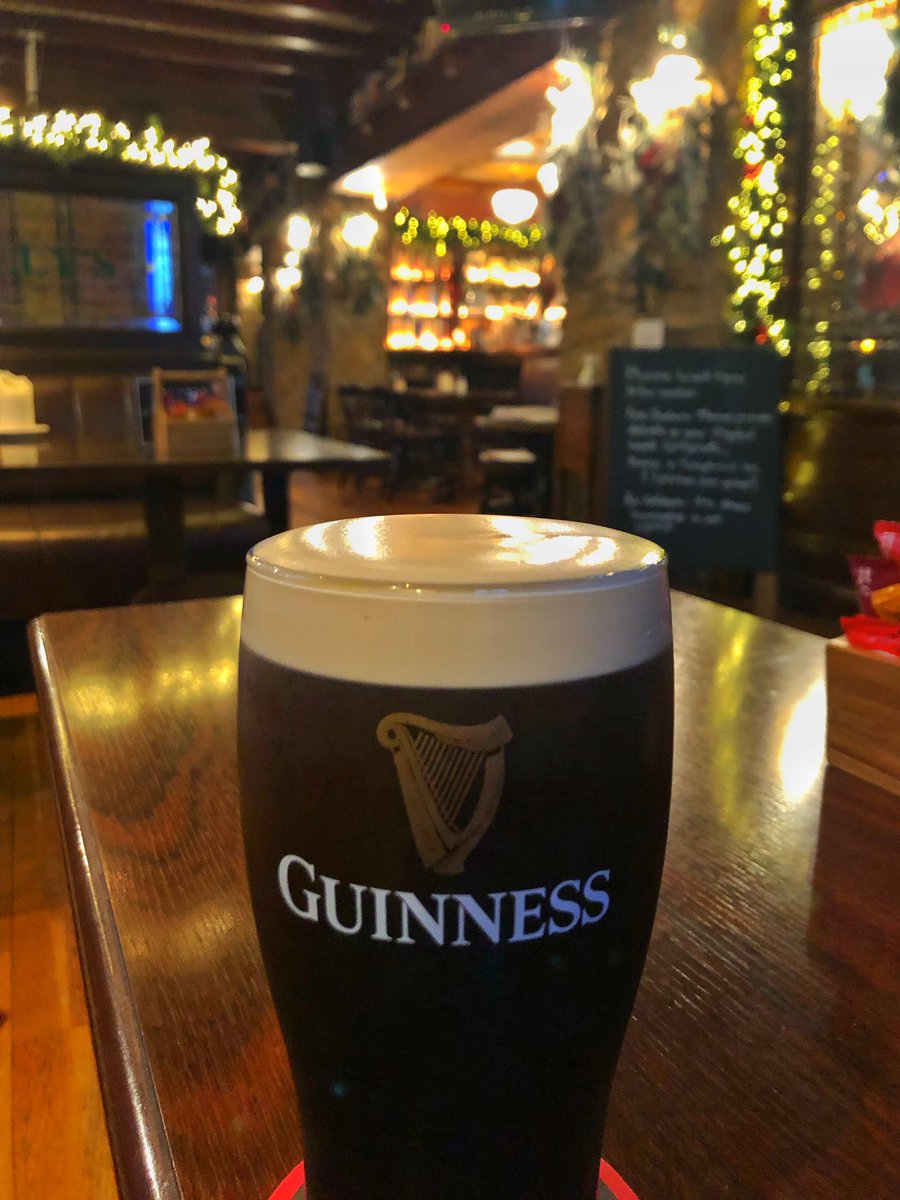 WelshLib_Dublin's tweet photo. Doing the post film pint thing that you do when youโre on ya Xmas holibobs!! #pints #dublin #pubsofdublin https://t.co/envfQftIFP