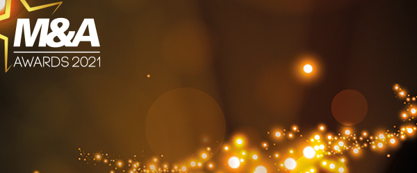 Namens het gehele M&amp;A-Team feliciteren wij alle winnaars van de M&amp;A Awards 2021! 🎉 

Heb je de online uitreiking gemist? Je kunt de video hier terugkijken &gt; bit.ly/3IUPfd1