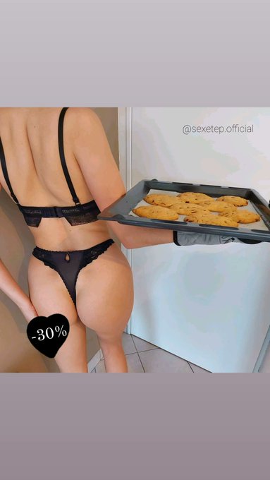 🎁 Faites bien attention un cadeau de No&euml;l s'est gliss&eacute; sur la photo !  Et oui, tu as bien vu ! Nous vous<a href="/tag/teen"class="tags"><span>#teen</span></a><a href="/tag/porno"class="tags"><span>#porno</span></a><a href="/tag/sexe"class="tags"><span>#sexe</span></a><a href="/tag/mym"class="tags"><span>#mym</span></a>