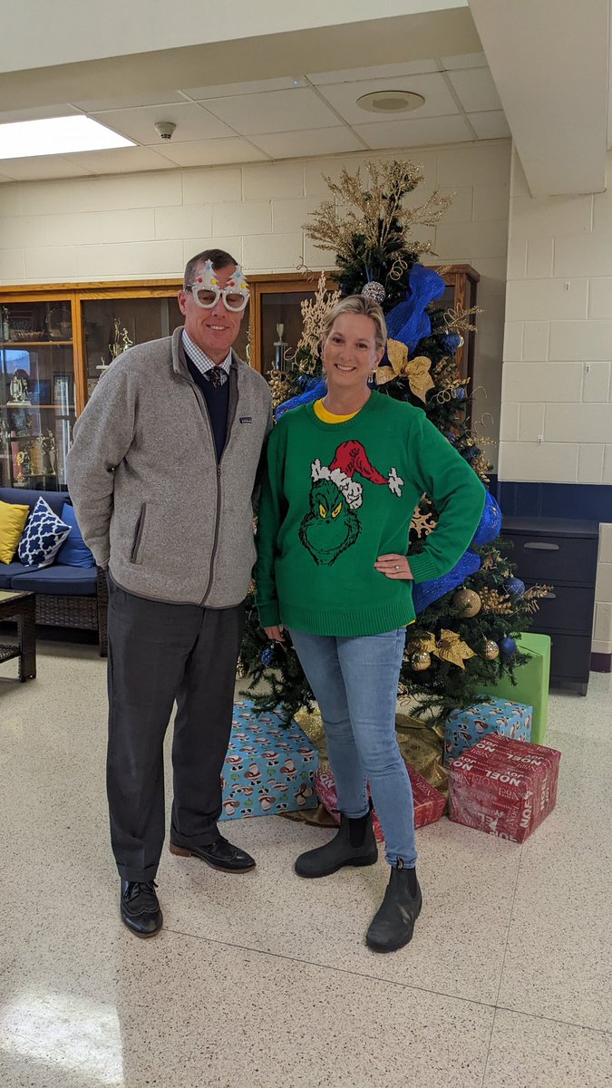 We are hoping everyone's heart grows three sizes today! <a href="/McDowell590/">McDowell Co Schools</a>