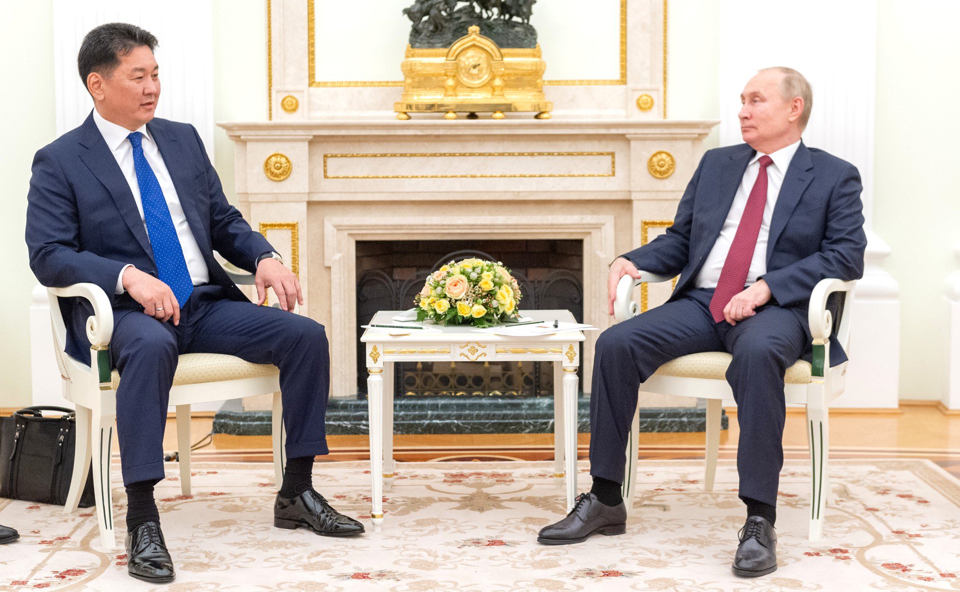 Ухнаагийн Хурэлсух президент