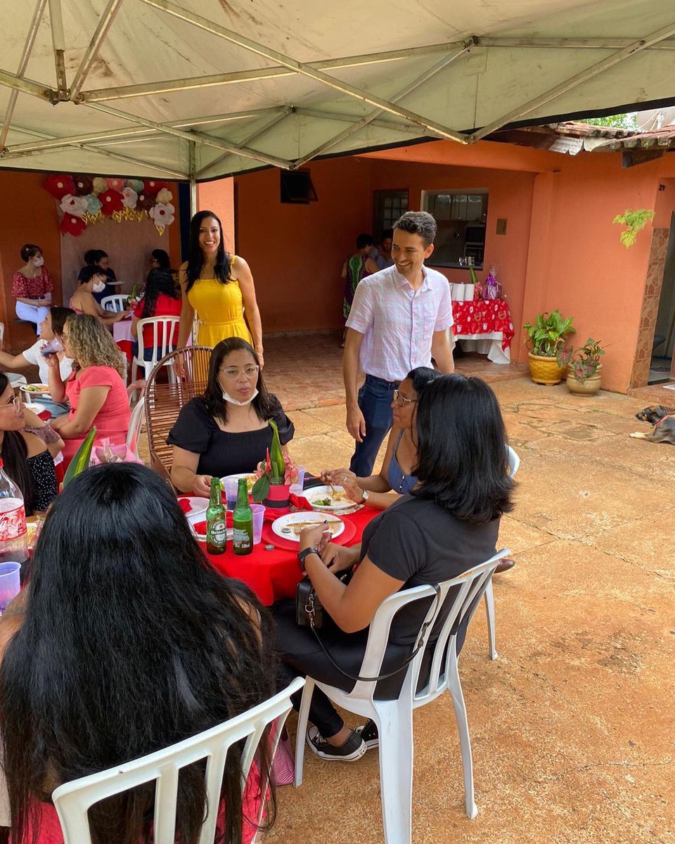 MaxMenezes's tweet photo. Confraternização CMEI Santa Terezinha. Agradeço a diretora Pollyana pelo convite e a todos que estavam presente, fico muito feliz com o carinho. 😁🥰
#maxmenezes #confraternização #cmei https://t.co/973UiAWX1L