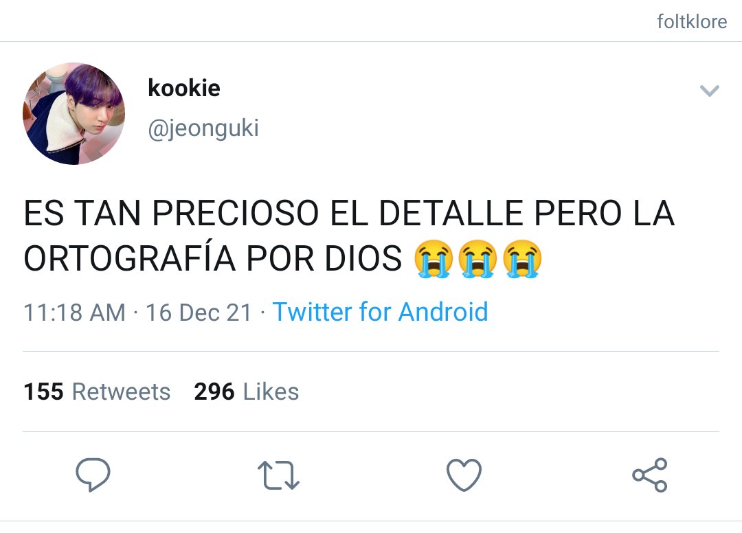 foltklore's tweet photo. tk au 

donde jk está obsesionado con la perfección y la buena ortografía y un día recibe una declaración de amor prácticamente ilegible que en vez de aceptar, se pone a corregir. o donde th es el autor de aquella nota con tan mala ortografía. https://t.co/fAdWJdRs4G