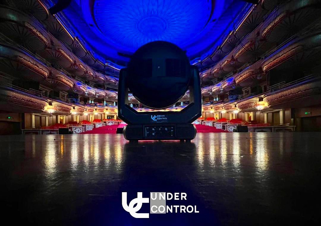 Robelighting's tweet photo. Ready to light the Opera in Kazakhstan with UnderControl Technical Support & a @Robelighting #Tarrantula luminaire.
#robelighting #robeonstage #undercontrolkz #lightingdesign #lightingtech #techthursday https://t.co/P0Z0alYyCV