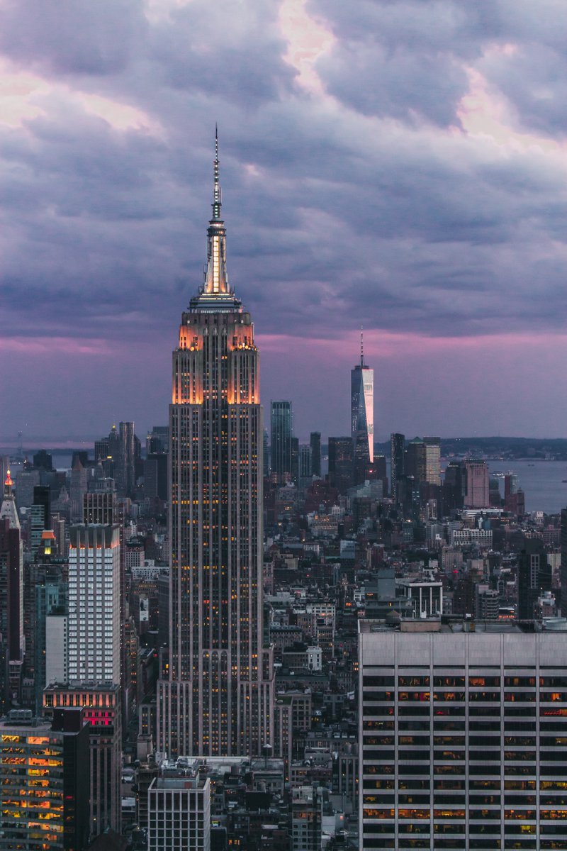 ESRTsocial's tweet photo. Taking your school’s field trips to higher levels ⬆ 

We've partnered w/@bankstreetedu to update the @EmpireStateBldg's interactive lesson plan for educators. Updated curricula provides an exciting, immersive &amp; informative experience. Learn more: https://t.co/JWxHqNhJUZ https://t.co/ROGKDA8qZQ
